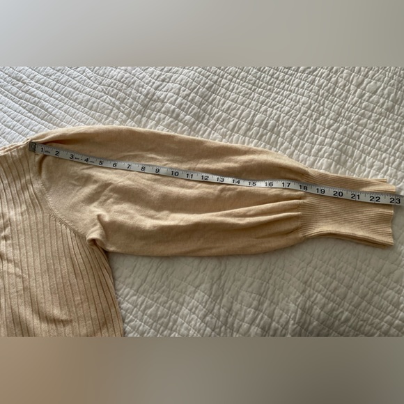 Marled Reunited Clothing Women’s Cream Ribbed Buttoned Cardigan - Picture 7 of 11